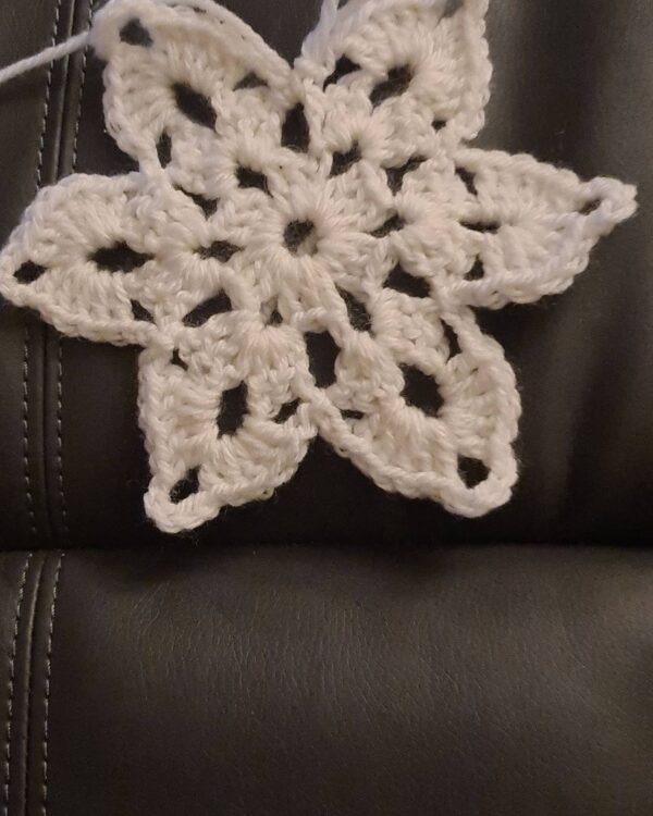 Crochet Snowflake - Christmas Decoration - Triggerfish Crochet